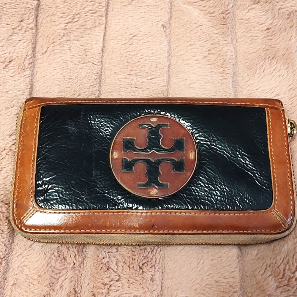 Tory Burch Wallet